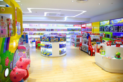兒童益智玩具體驗與家居用品銷售 選址策略與互動玩法解析